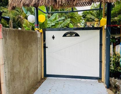 Guindulman House | Bohol Seafront Villa Pasan Cove a resort homestay