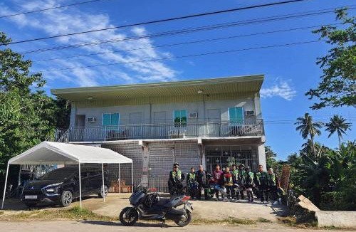 Dauis House | Bohol Transient Lruy near Panglao