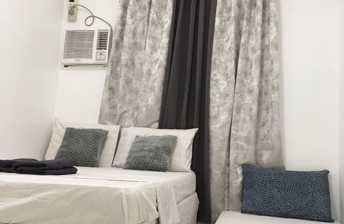 Bolinao Hostel | Bolinao Transient House (Room+Wifi+ Bed & Breakfast)