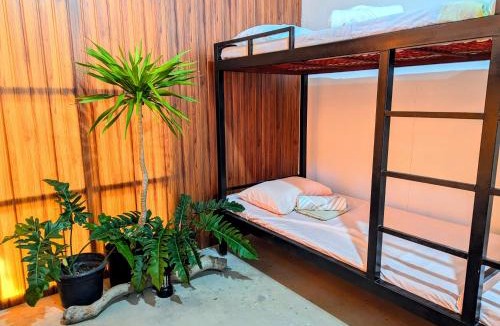 Larena Hostel | Bonjorge Dormitory- Helen, Larena, Siquijor