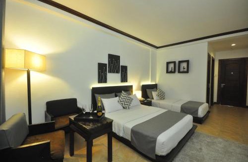 Manoc-Manoc Resort | Boracay Ocean Club Beach Resort