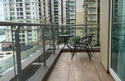 Kuching Apartment | Borneo Holiday Couple Suite @ Riverine Kuching