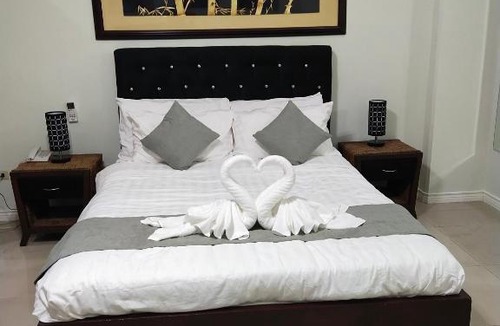 Balibago Apartment | Bourbon St Apts Condo 16