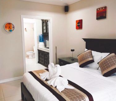 Balibago Apartment | Bourbon St Apts Condo 30C