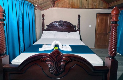 Cabrera Cabin | Brand new villa! Private pool and amazing views just minutes from the beach!