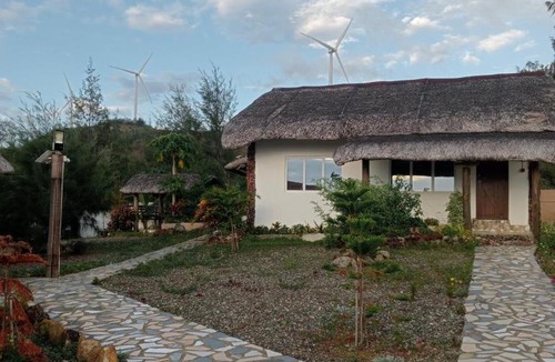 Pagudpud Resort | Bregil Villas