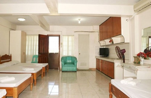 Laoag House | Bridgeview Inn