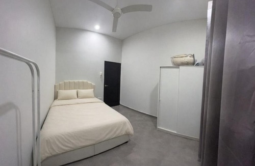 Pasir Mas House | BRQ SAL Homestay