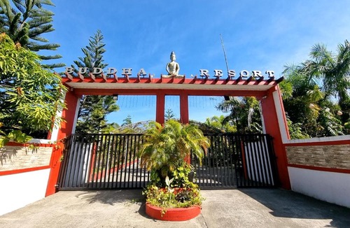 Bugallon Resort | Buddha Resort by Cocotel