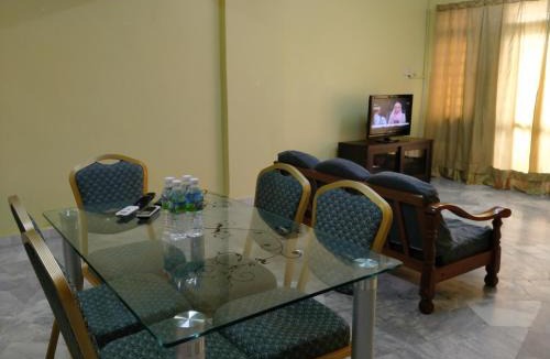 Tanjung Tanah Merah Apartment | Budget 2-Bedroom@Cocobay Resort Condominium