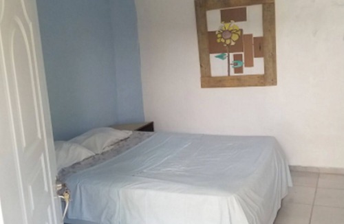 Cabarete House | Budget room in Cabarete guesthouse, near beach and shops/restaurants