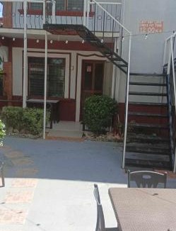 Puerto Galera Hostel | Buena Lynnes Annex Lodge