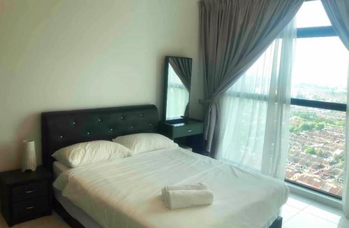 Bukit Indah Apartment | Bukit Indah City View by WP Homestay