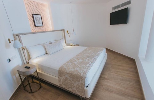 Bavaro Hotel | Bungalow Suite at Grand Bavaro | Themed Dining, Fun-Zone Pools & Eco Park