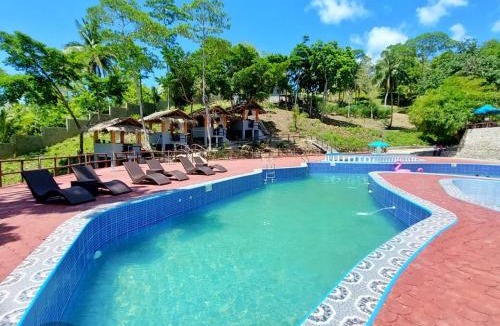 Agpudlos Hotel | Buxton Gan Resort Hotel