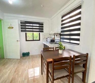 Naic Bed & Breakfast | Cabuhat-Duco Lodge 3