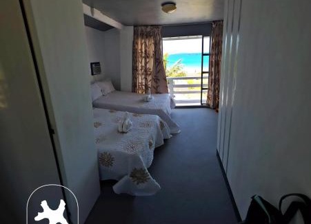 Tinaga Island Resort | Calaguas White Sand Resort