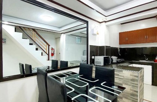 Calapan Apartment | Calapan Transient House Acacia L35
