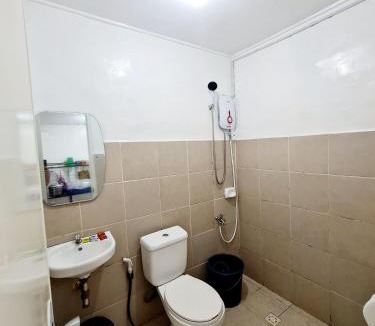 Calapan Apartment | Calapan Transient Molave L47