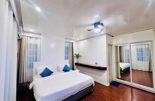 Palompon House | Calel Guest House