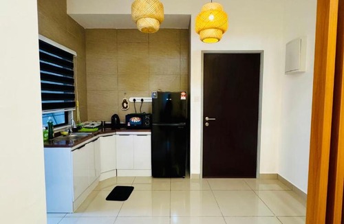 Sekudai Apartment | Calm & Cozy Skudai Homestay