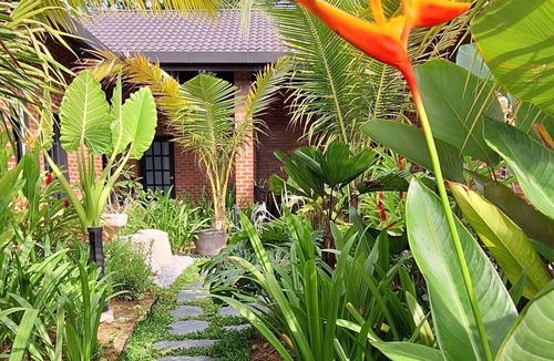Seremban House | Calm Seremban Garden Suites for Families & Groups