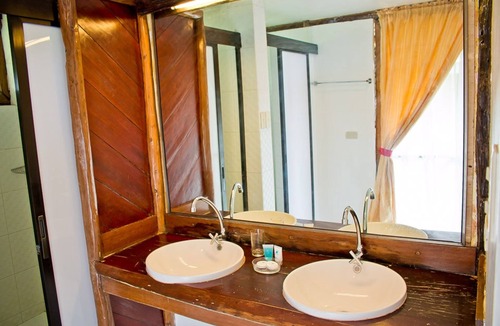 Marabut Hotel | Caluwayan Palm Island Resort