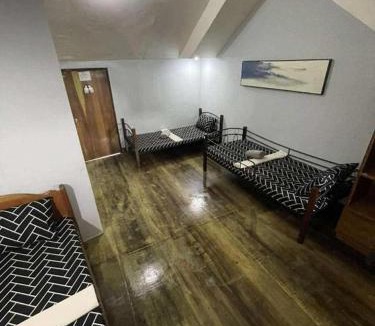 Coron Town Proper Cabin | Cama Lodge