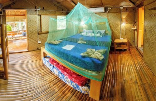 San Francisco Island Resort | Camotes hidden huts-rooms-bar-restaurant