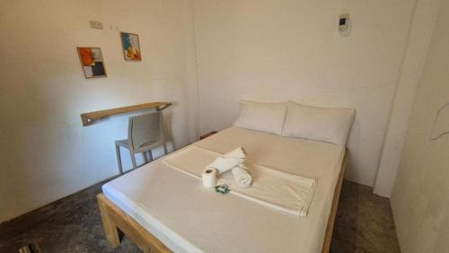 San Francisco Island Hotel | Camotes Hostel Resort Fan Rooms