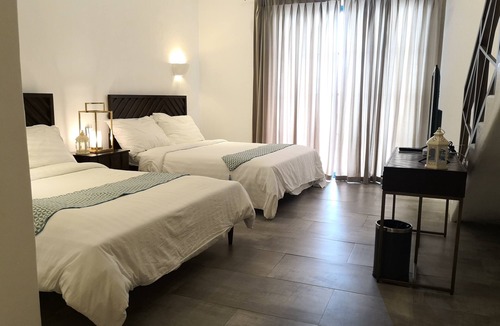 Mabini Hotel | Camp Netanya Resort & Spa
