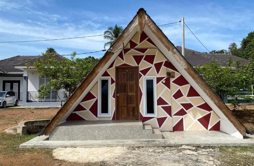 Kampung Chelong Hotel | Capital O 91227 Chalet D'bendang Mak Teh