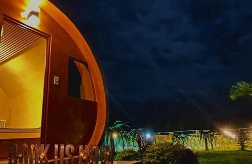 Del Gallego Hotel | Capsule Room