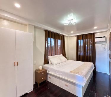 Pilar Apartment | Captain CLIFFs House