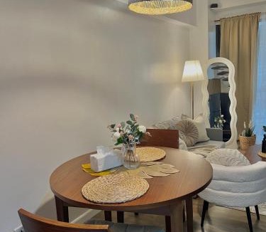 Bel-Air Apartment | Casa Briahna