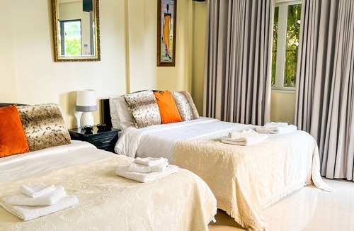 Bantay Hotel | Casa Cecilia Hotel