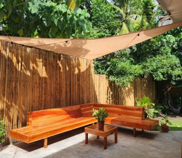 Basdiot House | Casa de Lucas