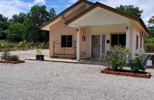 Malacca City House | Casa Dhia Uzma Homestay