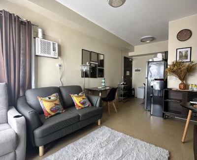 Cagayan de Oro Apartment | Casa dOro 2BR Condo with Free Private Parking