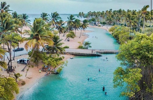 Payita House | Casa Linda: 10 Mins to Beach and lagoon with AC and Free Parking