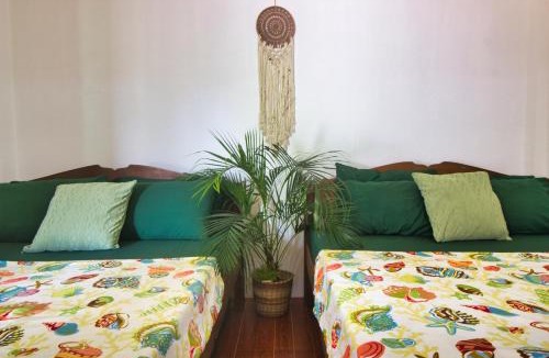Puerto Galera Cabin | Casa Luntian Lodge and Cafe