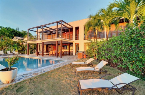 Las Terrenas Villa | Casa Mango Las Ballenas 5-bedroom villa Las Terrenas with AC, WiFi, amazing view