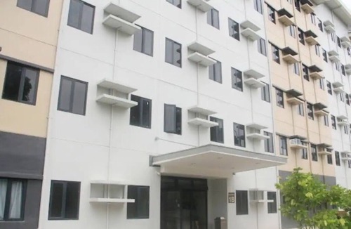 Caloocan Condo | CASA MILA condo in Quezon City with swimming pool, free WiFi and parking.