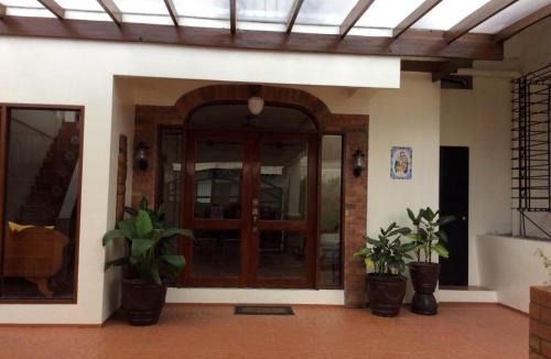 Legazpi Bed & Breakfast | Casa Roces