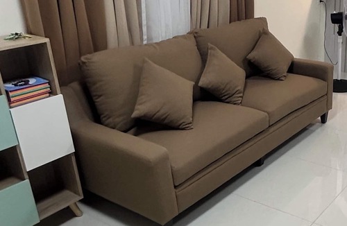 Calamba House | Casa Ru-a charming 2 bedroom house in Calamba City, Laguna.