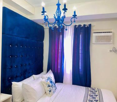 Bakilid Apartment | CasadeIsabel: Elegant 2BR n Cebu/Washing/Netflix