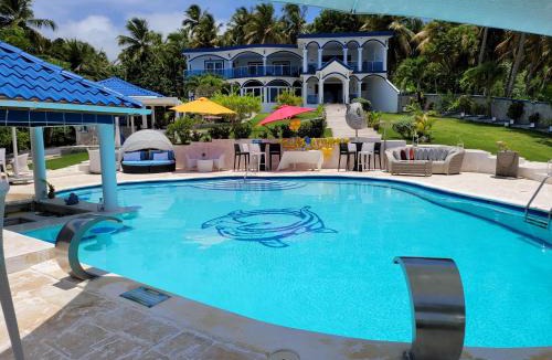 Punta Balandra Hotel | casaenjoysamana
