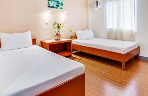 Pilar Bed & Breakfast | Cawit Resort and Cafe