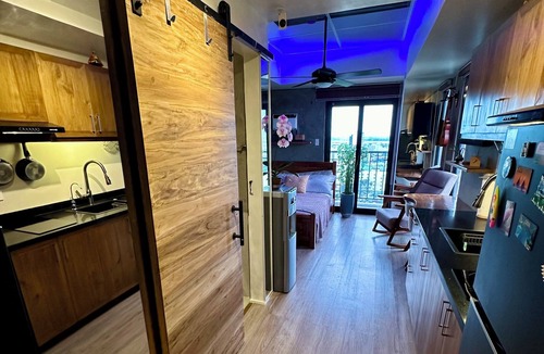 Lahug Apartment | Cebu City Modern Condo With Balcony