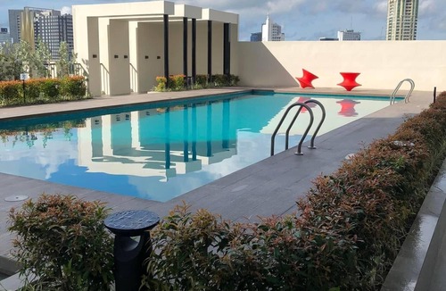 Lahug Apartment | Cebu City Modern Condo With Balcony